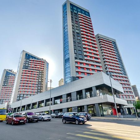 21-212 Petrovdom In Mint Apartments At Rc Kvartet Near Central Railway Station Kiev Buitenkant foto
