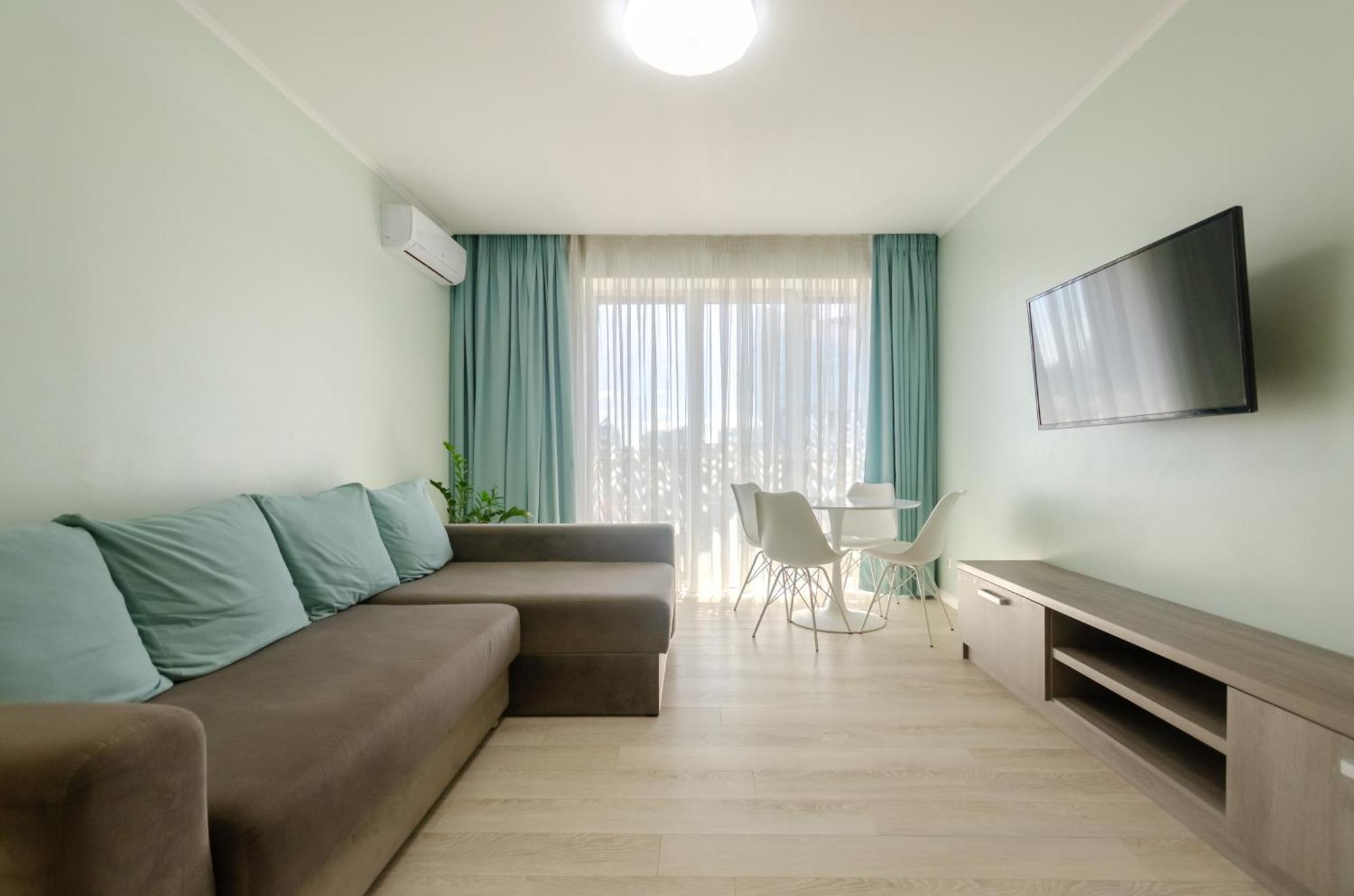 21-212 Petrovdom In Mint Apartments At Rc Kvartet Near Central Railway Station Kiev Buitenkant foto